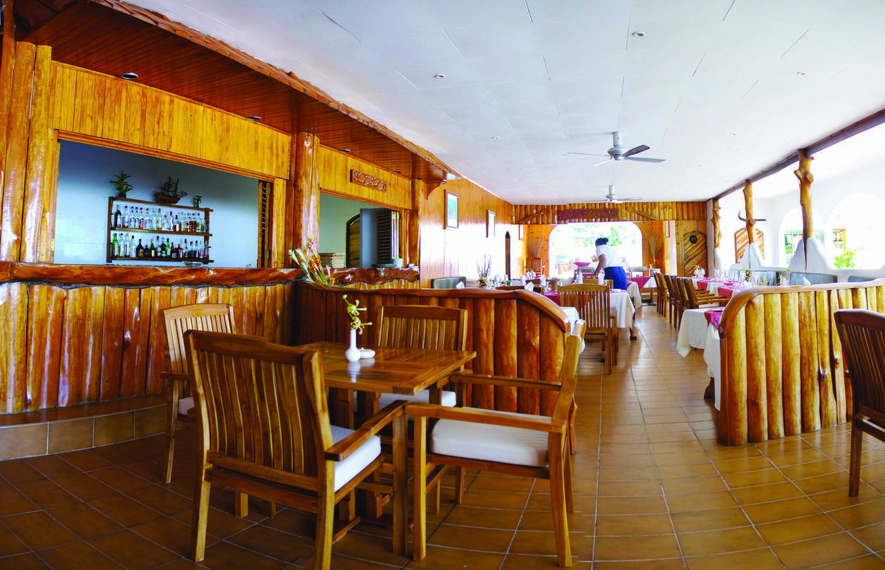Britannia Hotel Grand Anse  Exteriör bild