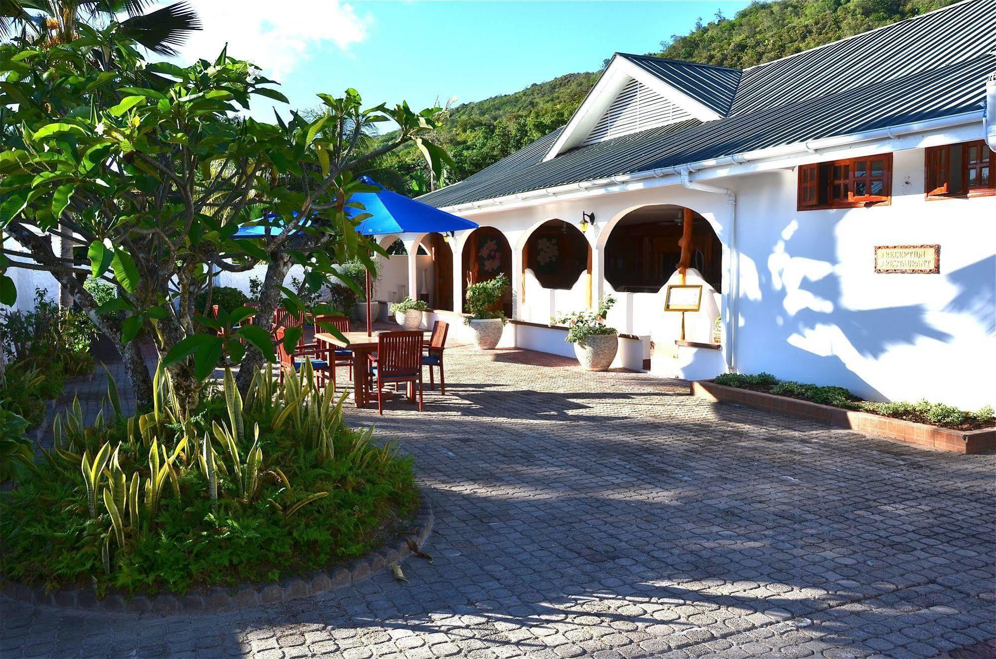 Britannia Hotel Grand Anse  Exteriör bild